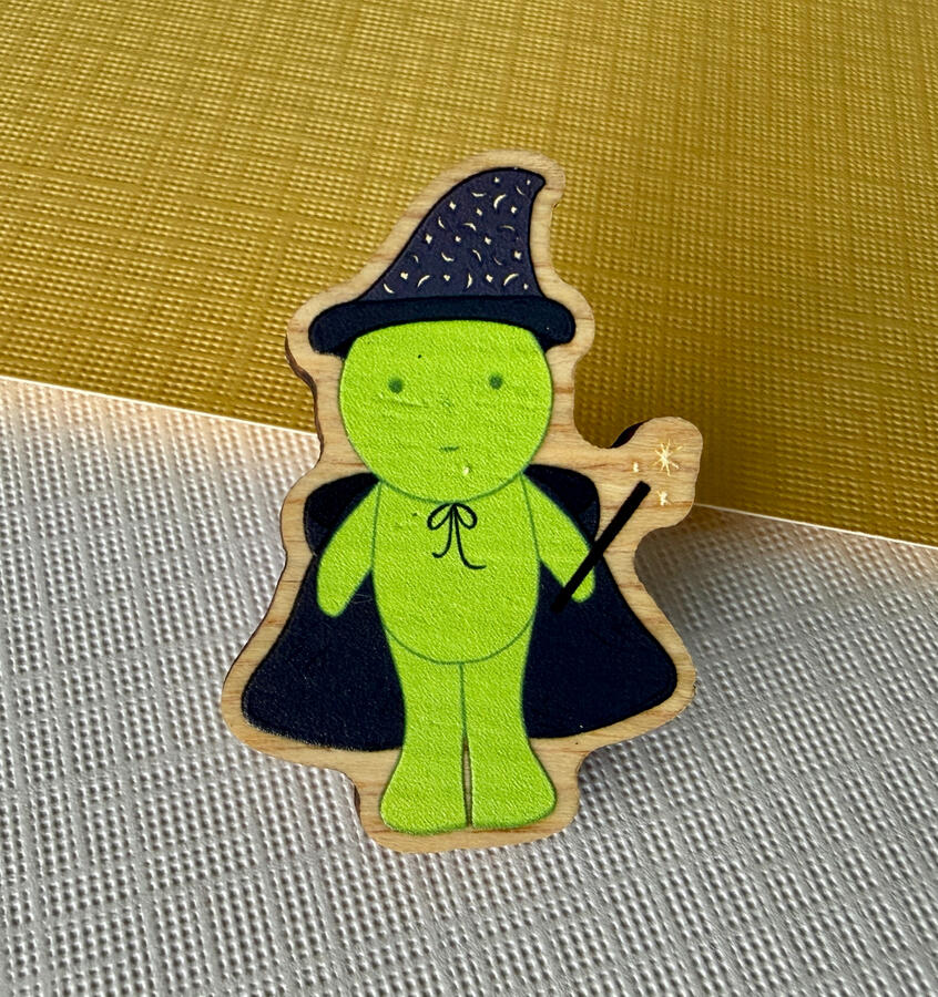 Wizard Smiski Wooden Pin